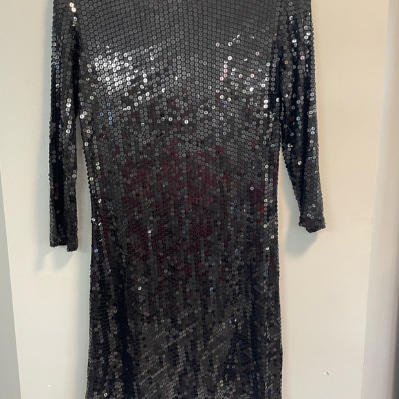 Velvet Women’s Black Sequin Deep V Neck Mini Dress half sleeve - Picture 8 of 10